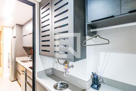 Apartamento à venda com 83m², 2 quartos e 2 vagas Apartamento à venda com 83m², 2 quartos e 2 vagasÁrea de Serviço