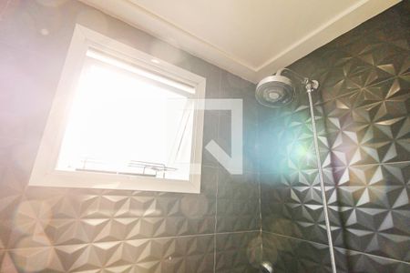 Apartamento à venda com 83m², 2 quartos e 2 vagas Apartamento à venda com 83m², 2 quartos e 2 vagasBanheiro Suíte