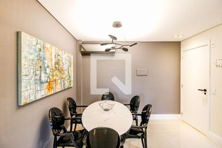 Sala de jantar de apartamento à venda com 2 quartos, 83m² em Santo Amaro, São Paulo