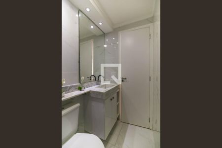 Apartamento para alugar com 47m², 2 quartos e 1 vaga Apartamento para alugar com 47m², 2 quartos e 1 vagaBanheiro