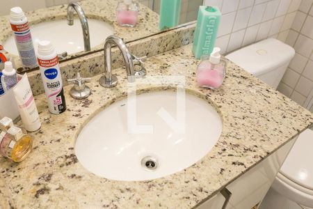 Apartamento à venda com 150m², 3 quartos e 2 vagasBanheiro da Suíte 1