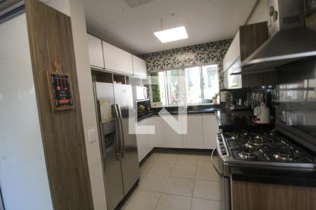 Casa à venda com 586m², 4 quartos e 5 vagasCozinha