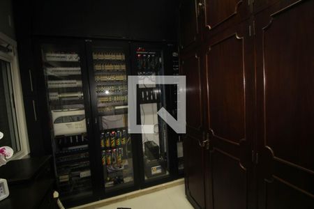 Casa à venda com 586m², 4 quartos e 5 vagasQuarto casa 2