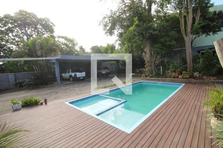 Casa à venda com 586m², 4 quartos e 5 vagasPiscina