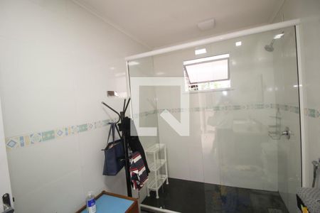 Casa à venda com 586m², 4 quartos e 5 vagasBanheiro 1
