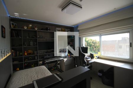 Casa à venda com 586m², 4 quartos e 5 vagasQuarto Suíte 2