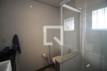 Casa à venda com 586m², 4 quartos e 5 vagasBanheiro da Suíte 3