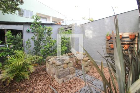 Casa à venda com 586m², 4 quartos e 5 vagasChurrasqueira