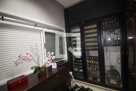 Casa à venda com 586m², 4 quartos e 5 vagasQuarto casa 2