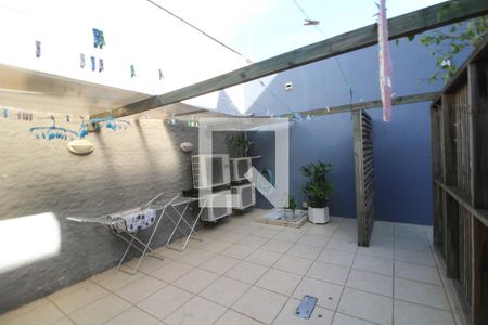Casa à venda com 586m², 4 quartos e 5 vagasVaranda