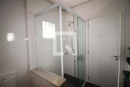 Casa à venda com 586m², 4 quartos e 5 vagasBanheiro da Suíte 3