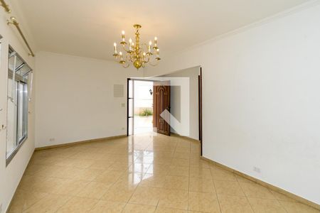 Casa para alugar com 240m², 3 quartos e 6 vagasSala