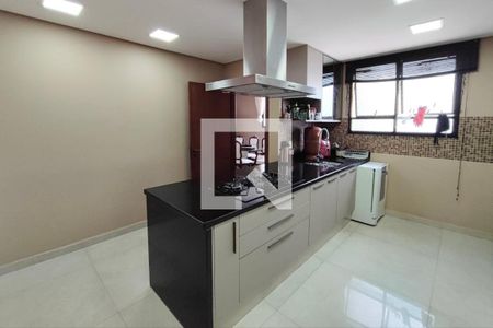 Apartamento à venda com 256m², 4 quartos e 3 vagas Apartamento à venda com 256m², 4 quartos e 3 vagasCozinha