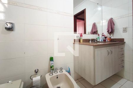 Apartamento à venda com 256m², 4 quartos e 3 vagas Apartamento à venda com 256m², 4 quartos e 3 vagasBanheiro suíte 3