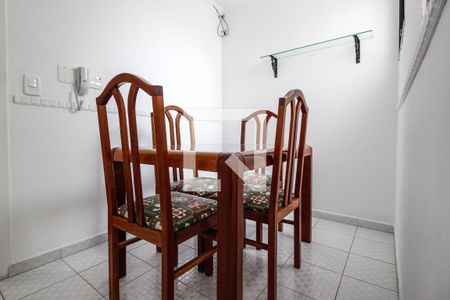 Apartamento à venda com 98m², 3 quartos e 2 vagasCozinha