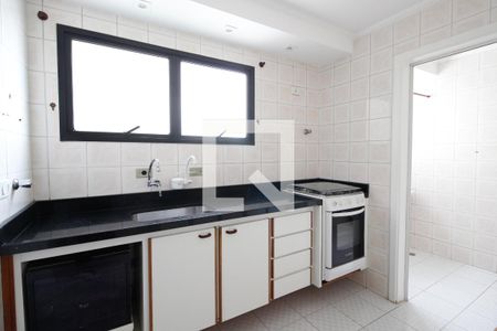 Apartamento à venda com 98m², 3 quartos e 2 vagasCozinha