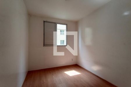 Quarto 2 de apartamento para alugar com 2 quartos, 44m² em Jardim Santa Terezinha (zona Leste), São Paulo