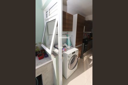 Casa de condomínio à venda com 87m², 3 quartos e 2 vagasÁrea de Serviço