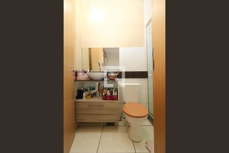 Casa de condomínio à venda com 87m², 3 quartos e 2 vagasBanheiro da Suíte