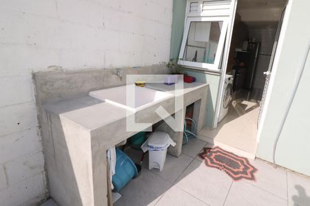 Casa de condomínio à venda com 87m², 3 quartos e 2 vagasÁrea de Serviço