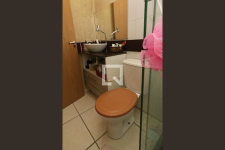 Casa de condomínio à venda com 87m², 3 quartos e 2 vagasBanheiro da Suíte