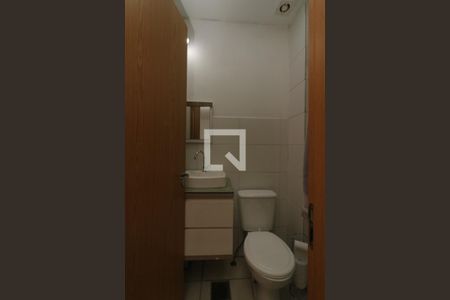 Casa de condomínio à venda com 87m², 3 quartos e 2 vagasBanheiro Social