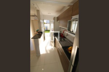 Casa de condomínio à venda com 87m², 3 quartos e 2 vagasCozinha