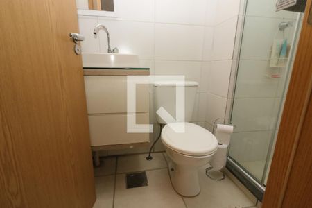 Casa de condomínio à venda com 87m², 3 quartos e 2 vagasBanheiro Social