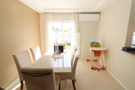 Casa de condomínio à venda com 87m², 3 quartos e 2 vagasSala de Jantar