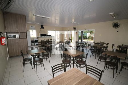 Casa de condomínio à venda com 87m², 3 quartos e 2 vagasÁrea comum - Salão de festas