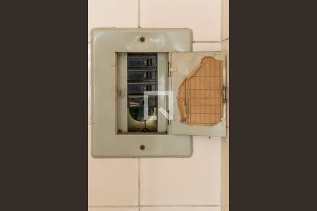 Apartamento para alugar com 52m², 2 quartos e 1 vaga Apartamento para alugar com 52m², 2 quartos e 1 vagaCozinha - Quadro de luz