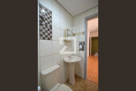 Banheiro de kitnet/studio para alugar com 1 quarto, 31m² em Cidade Baixa, Porto Alegre