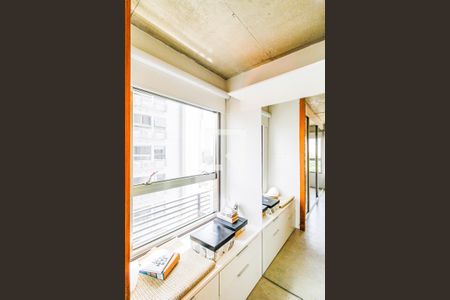 Apartamento para alugar com 74m², 2 quartos e 1 vaga Apartamento para alugar com 74m², 2 quartos e 1 vagaCloset Quarto 2