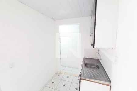Cozinha de kitnet/studio para alugar com 1 quarto, 25m² em Alípio de Melo, Belo Horizonte