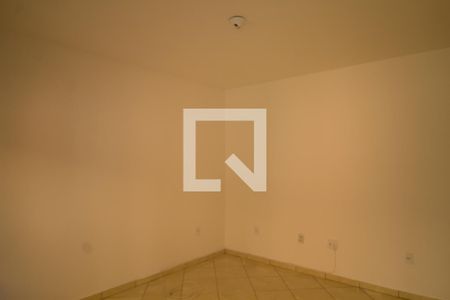 Casa para alugar com 50m², 2 quartos e sem vaga Casa para alugar com 50m², 2 quartos e sem vagaSala