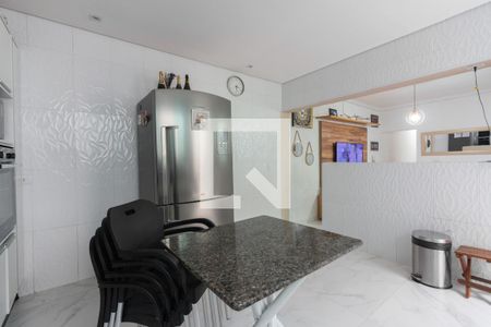 Casa à venda com 175m², 3 quartos e 2 vagas Casa à venda com 175m², 3 quartos e 2 vagasCozinha