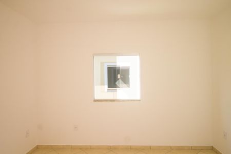 Sala  de casa para alugar com 2 quartos, 50m² em Pilares, Rio de Janeiro