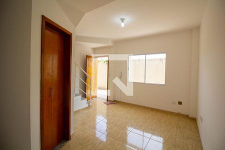 Casa de condomínio à venda com 63m², 2 quartos e 1 vagaSala