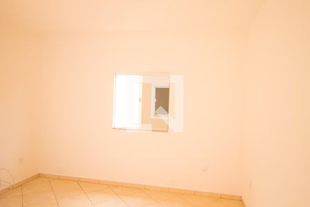 Sala de casa para alugar com 2 quartos, 50m² em Pilares, Rio de Janeiro