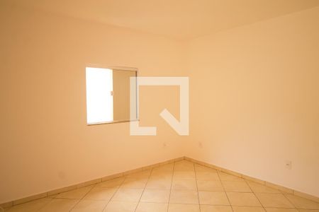Casa para alugar com 50m², 2 quartos e sem vaga Casa para alugar com 50m², 2 quartos e sem vagaSala