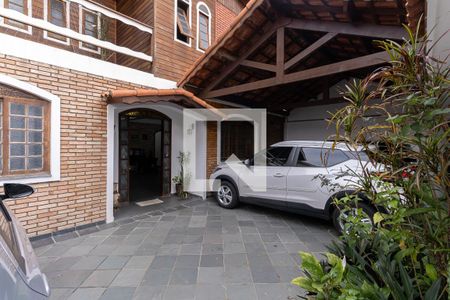 Casa à venda com 300m², 5 quartos e 3 vagasGaragem