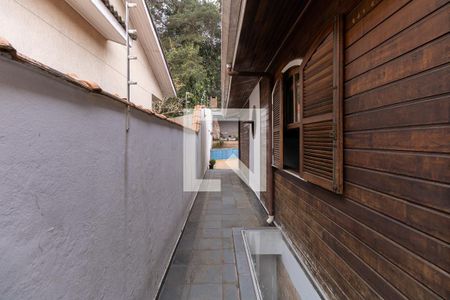 Casa à venda com 300m², 5 quartos e 3 vagasCorredor