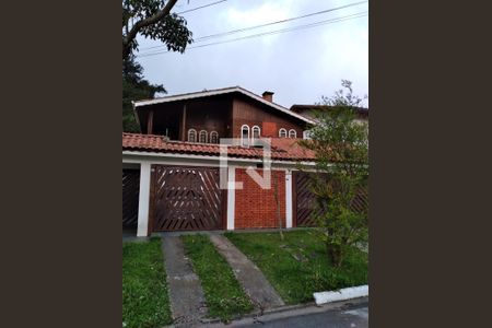 Casa à venda com 300m², 5 quartos e 3 vagasFachada