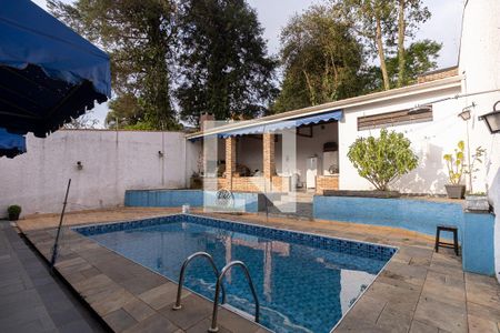 Casa à venda com 300m², 5 quartos e 3 vagasQuintal