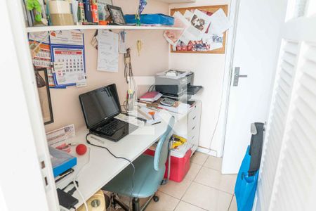 Apartamento à venda com 88m², 2 quartos e 2 vagasQuarto de Serviço