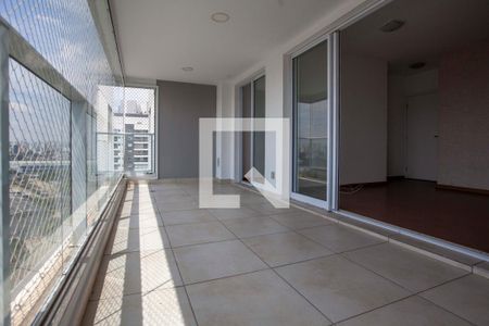 Sala Varanda de apartamento à venda com 3 quartos, 97m² em Vila Anastácio, São Paulo