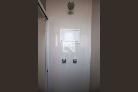 Apartamento à venda com 97m², 3 quartos e 2 vagasBanheiro do Quarto 2