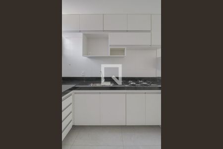 Apartamento para alugar com 70m², 2 quartos e 2 vagasCozinha e Área de Serviço