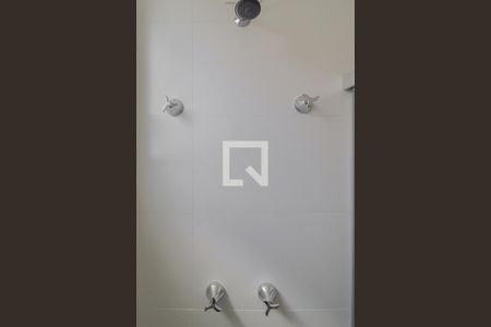 Apartamento para alugar com 70m², 2 quartos e 2 vagasBanheiro do Corredor 