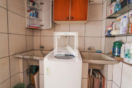 Casa à venda com 135m², 3 quartos e 4 vagas Casa à venda com 135m², 3 quartos e 4 vagasÁrea de Serviço